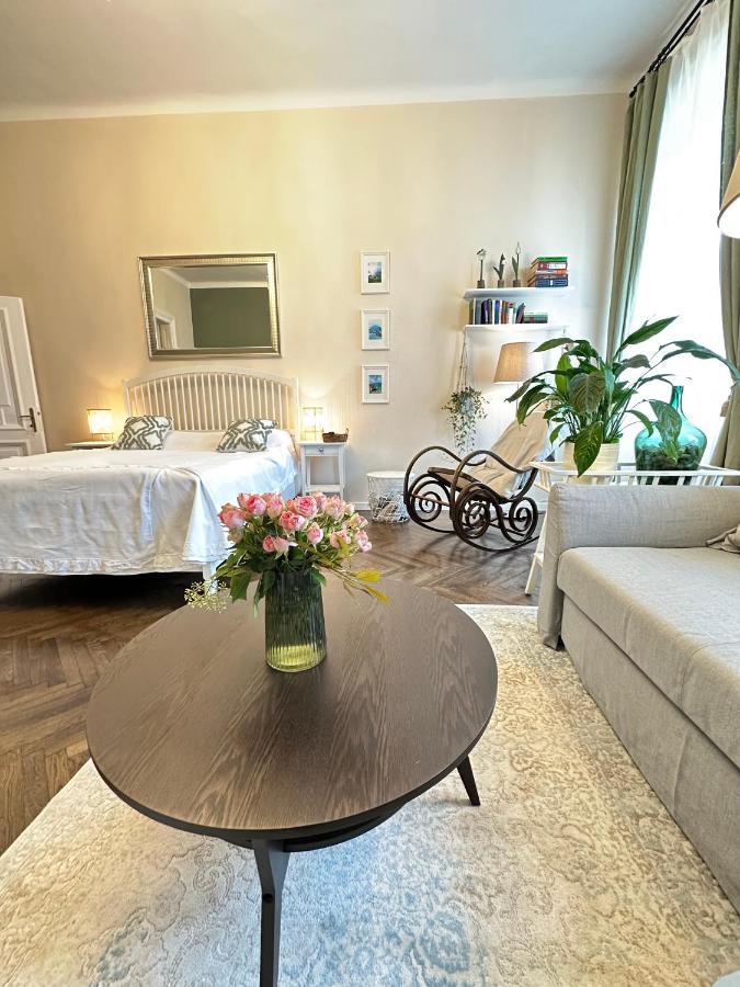 The Spot With Green Chair - Cozy Space Near Danube Budapest Exterior photo