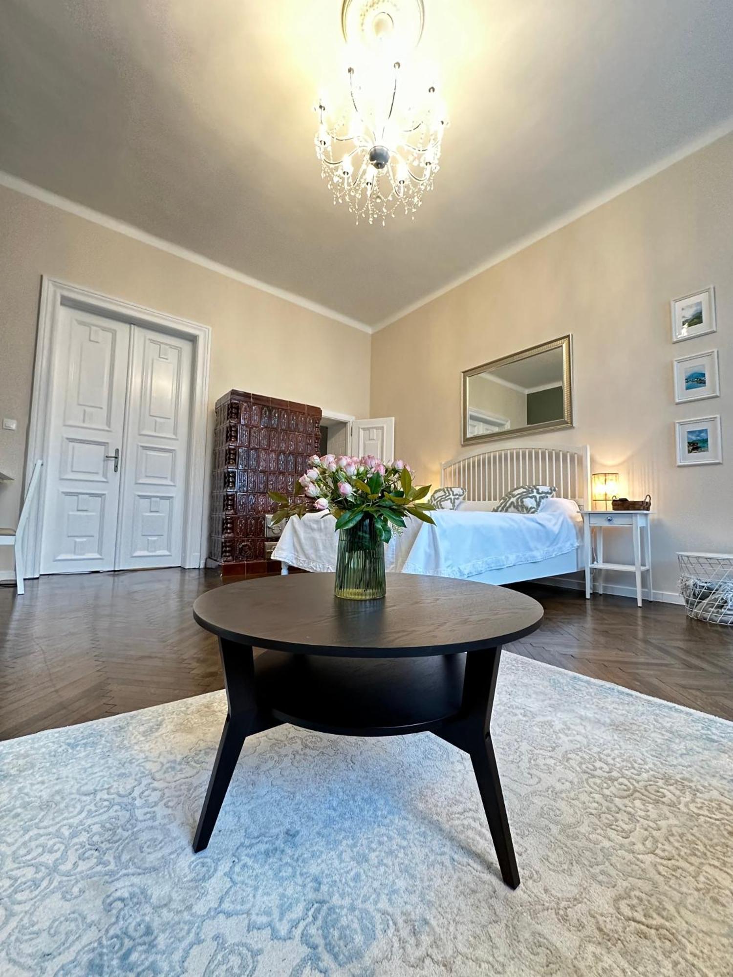 The Spot With Green Chair - Cozy Space Near Danube Budapest Exterior photo