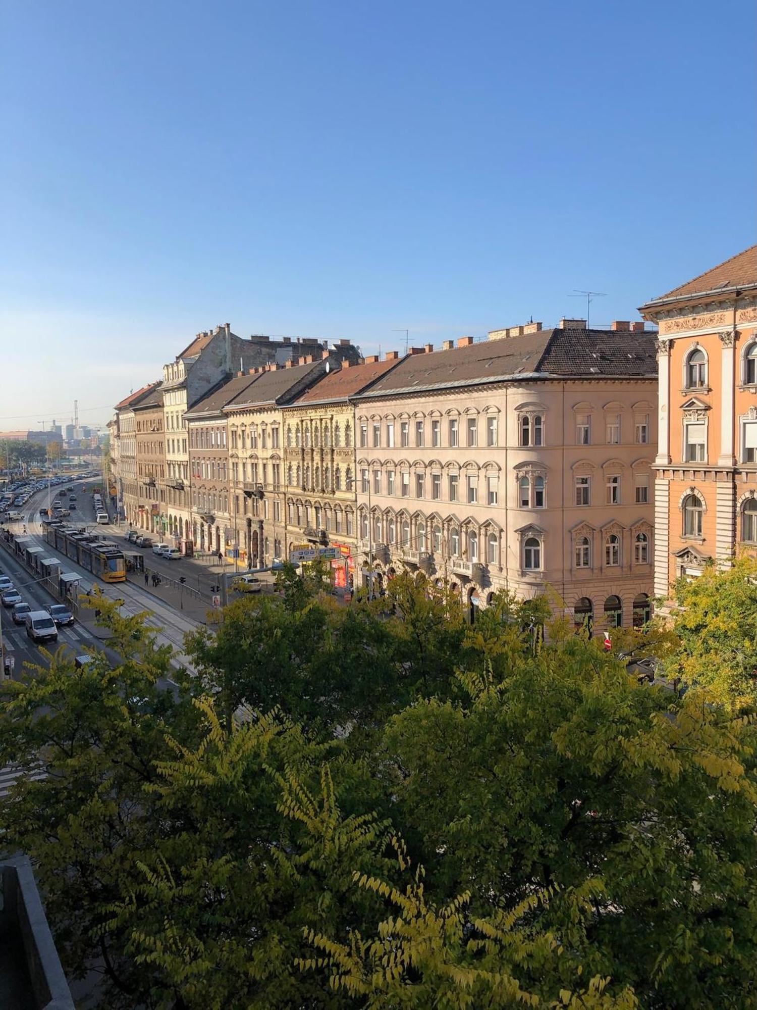 The Spot With Green Chair - Cozy Space Near Danube Budapest Exterior photo